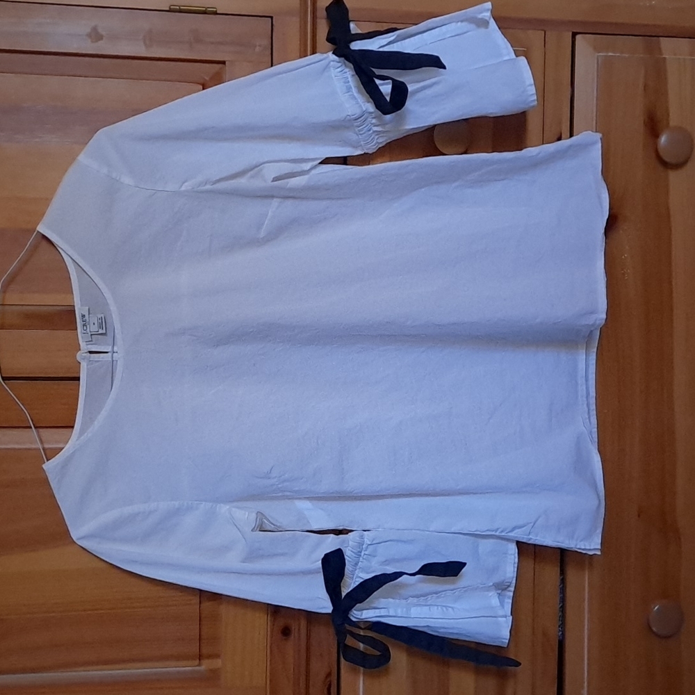 J. Crew white cotton top sz M
